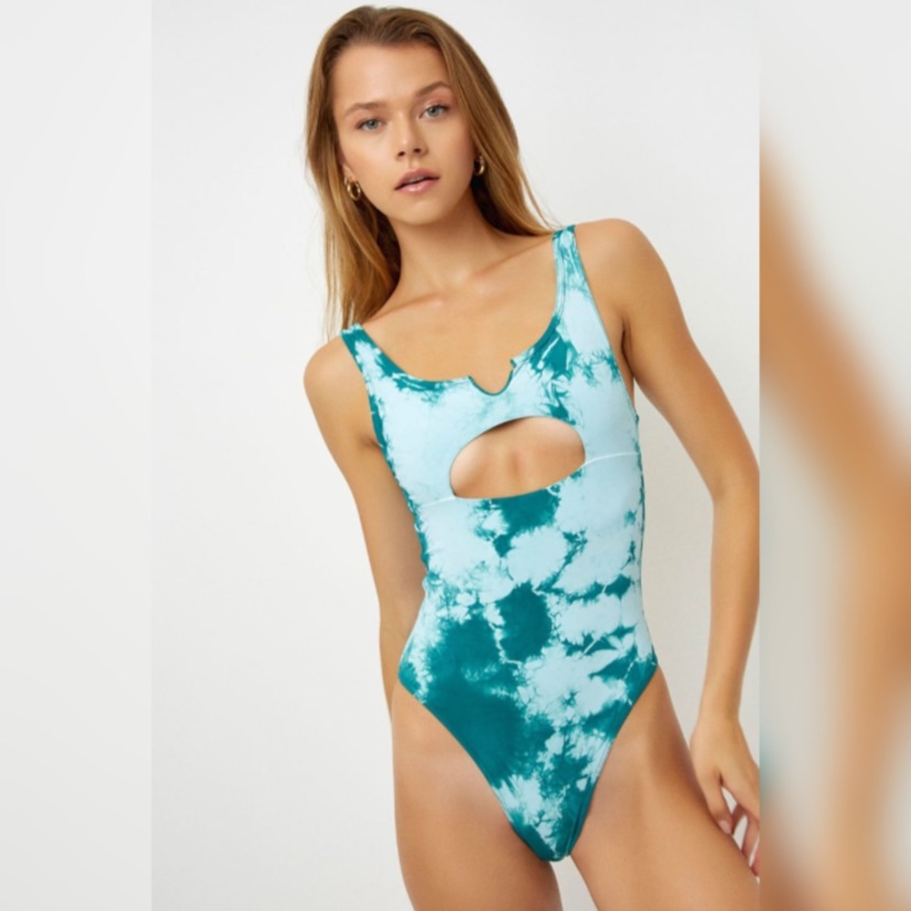 Frankie’s Bikinis Lottie One Piece Swimsuit